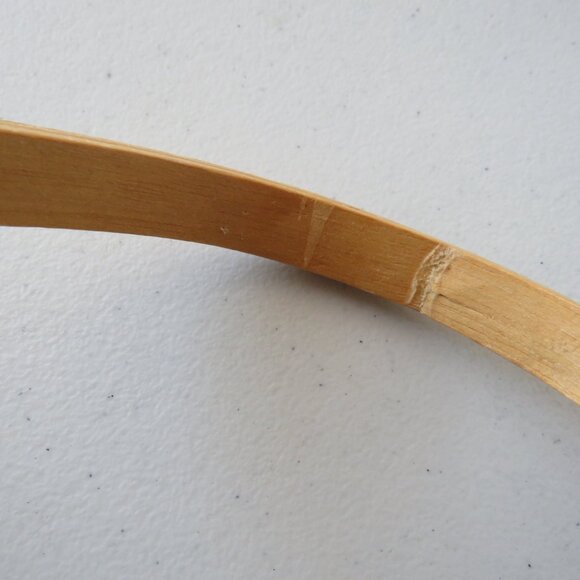 Coats & Clark Vintage Wood Oval Embroidery Hoop #5771 - Picture 4 of 5